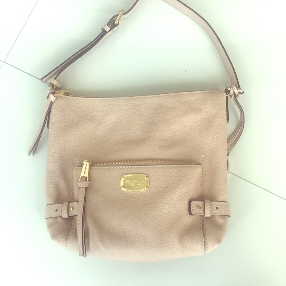 Michael Kors Abby Shoulder Bag